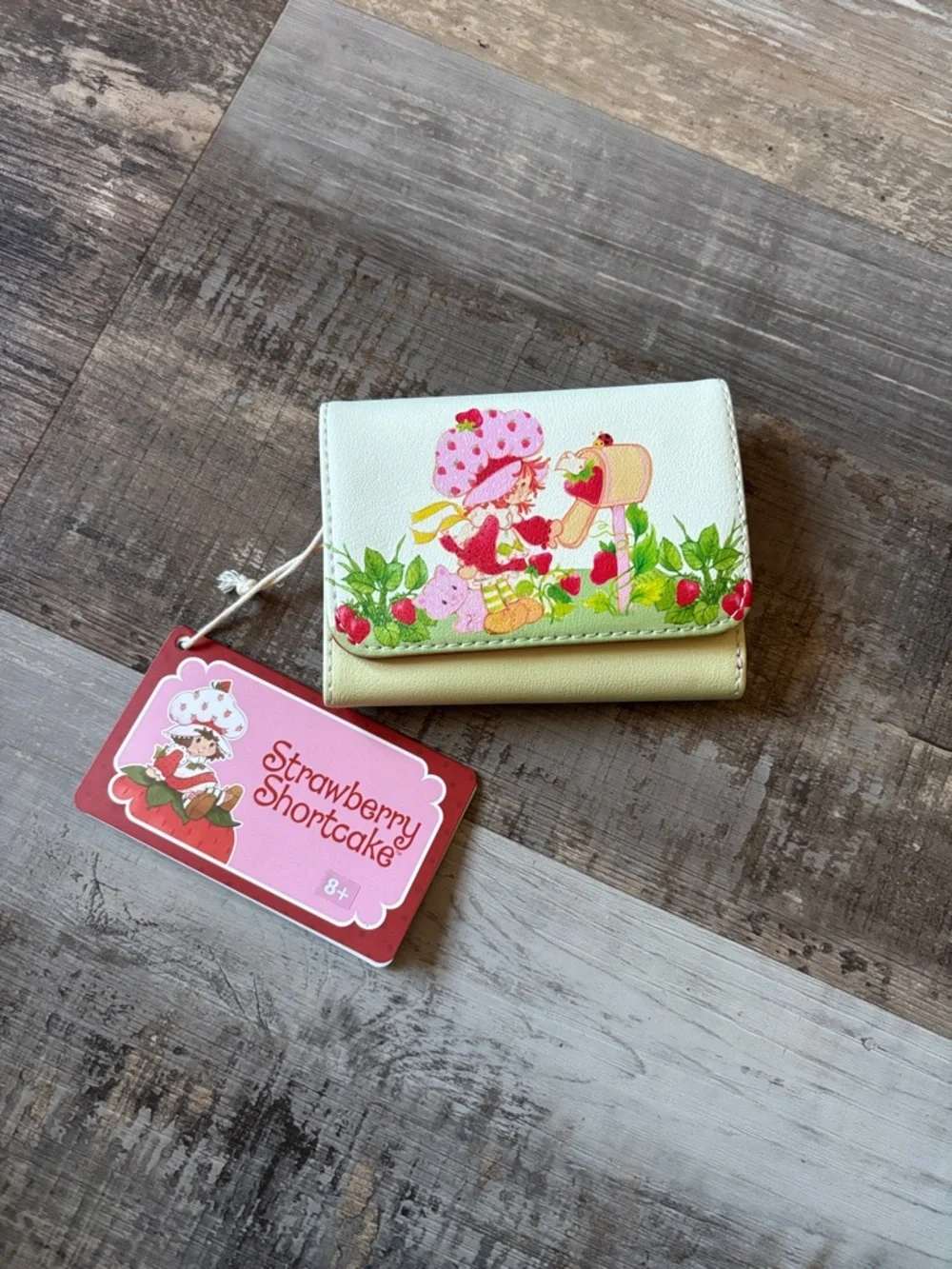 Strawberry Shortcake Wallet - Picture 1 of 4